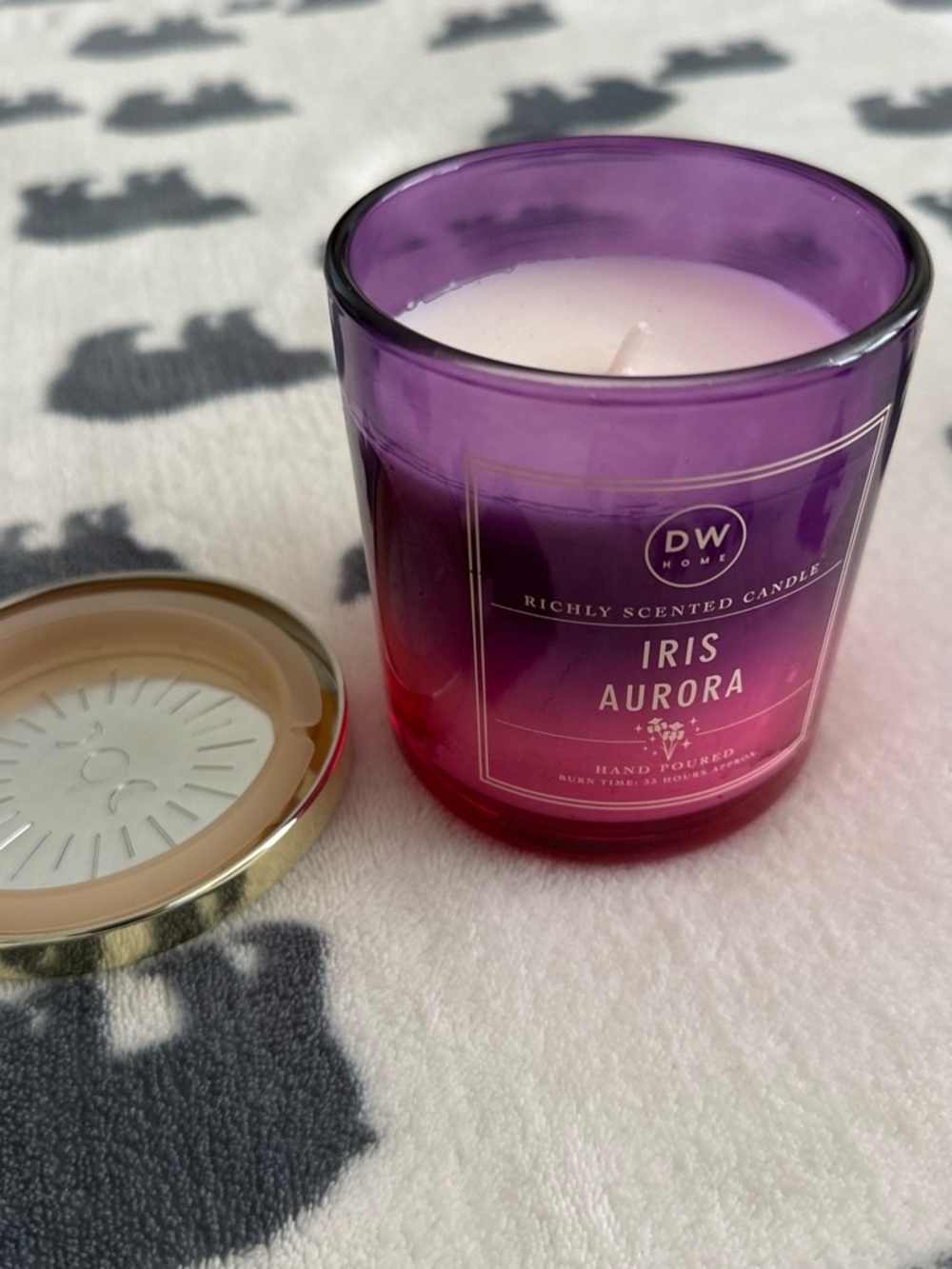 DW Home Iris Aurora Scented Candle